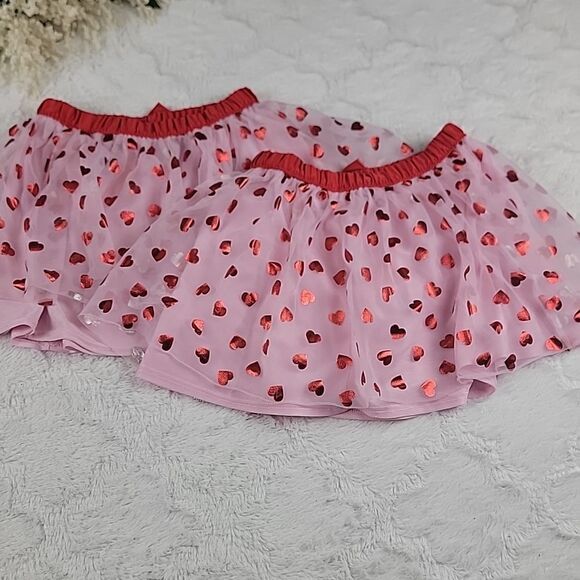 ‎Pink & Red Hearts Valentines Tulle Skirts [SIZE 5T] - Picture 5 of 5